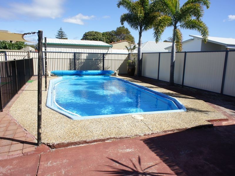 27 Twelfth Avenue, Palm Beach QLD 4221