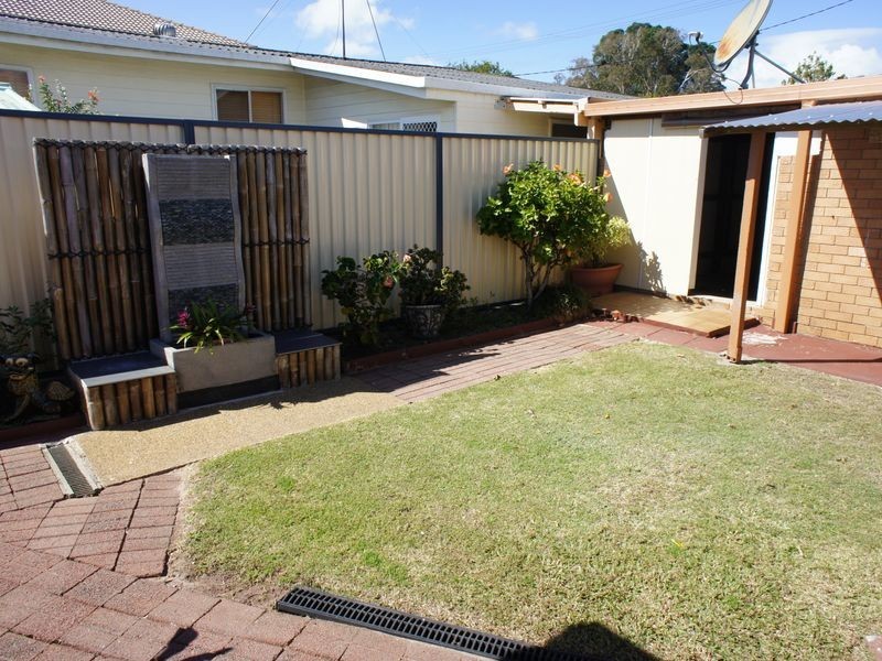 27 Twelfth Avenue, Palm Beach QLD 4221