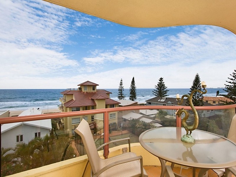 16/450 The Esplanade, Palm Beach QLD 4221