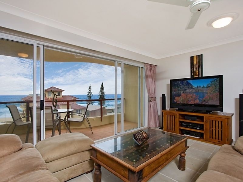 16/450 The Esplanade, Palm Beach QLD 4221