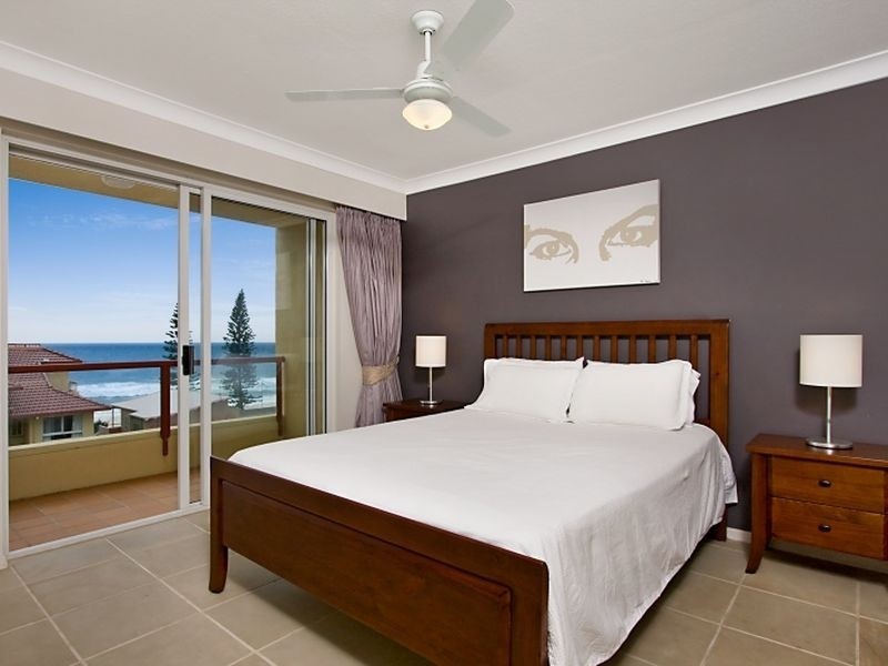 16/450 The Esplanade, Palm Beach QLD 4221