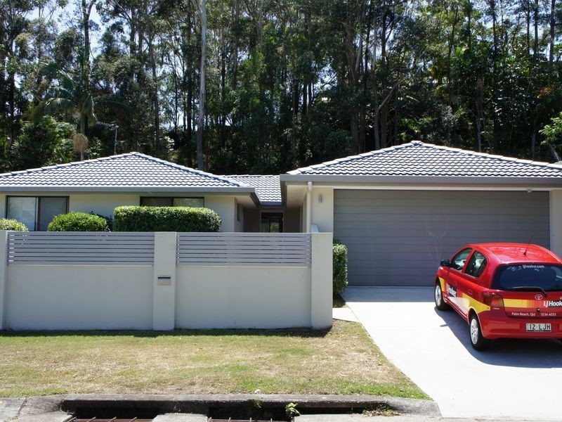 12 Fatsia Court, Elanora QLD 4221