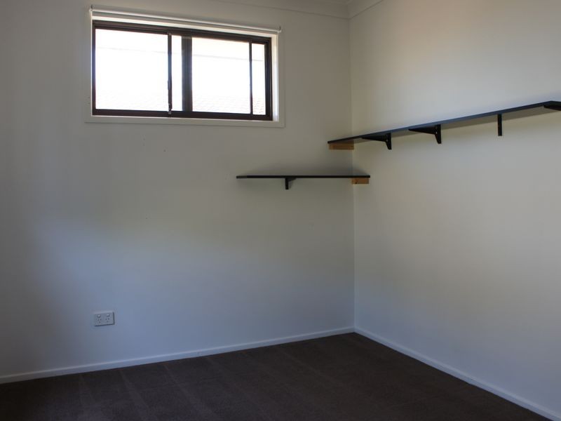 12 Fatsia Court, Elanora QLD 4221