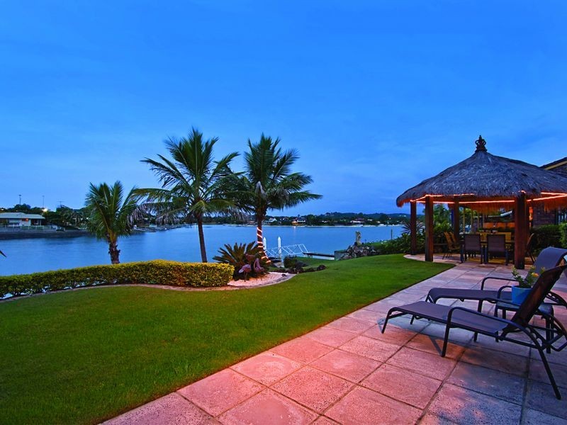 152 Tallebudgera Drive, Palm Beach QLD 4221