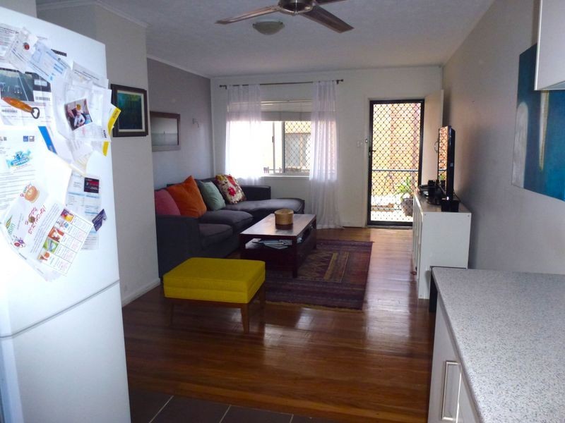 4/82 Sarawak Avenue, Palm Beach QLD 4221