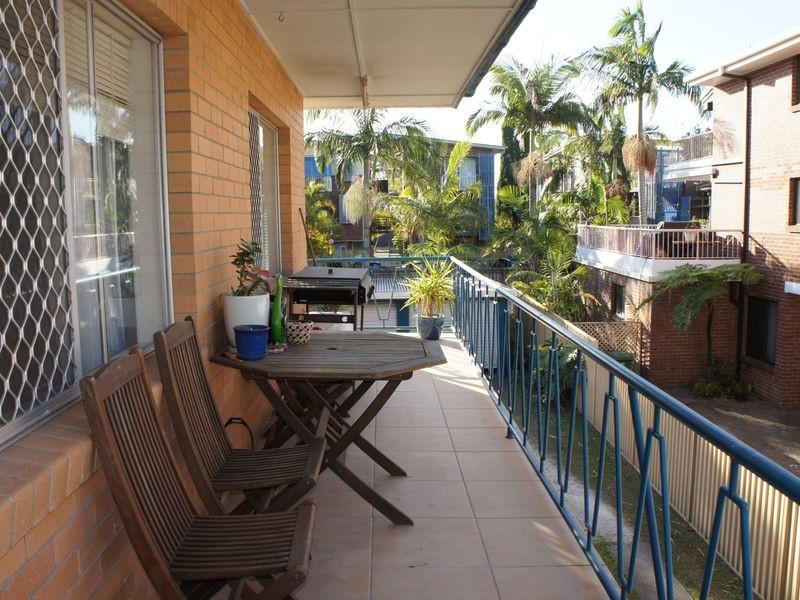 4/82 Sarawak Avenue, Palm Beach QLD 4221