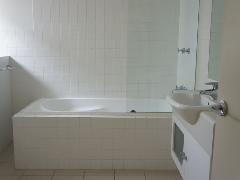 7/58 Sarawak Avenue, Palm Beach QLD 4221