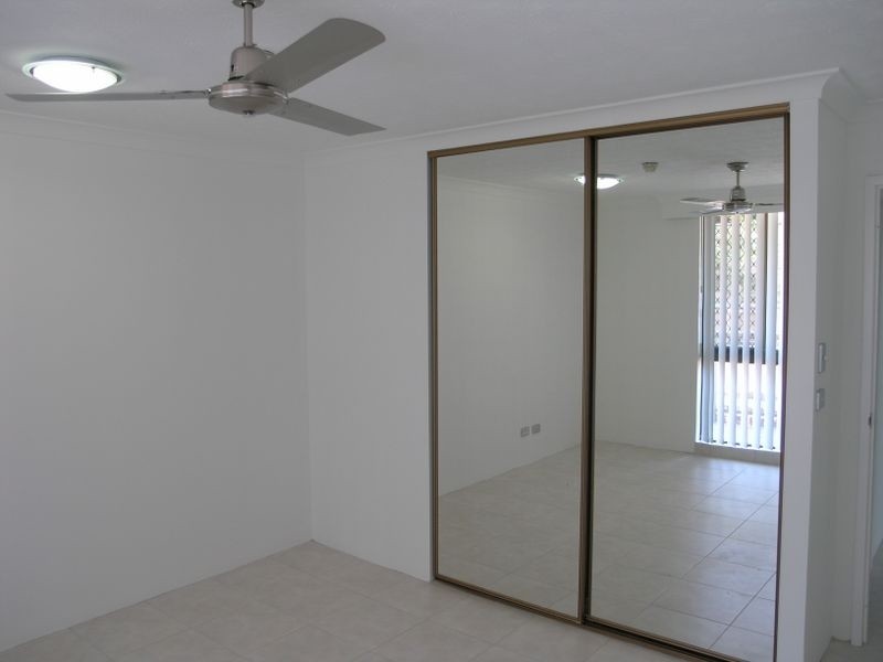 4/1111 Gold Coast Highway, Palm Beach QLD 4221