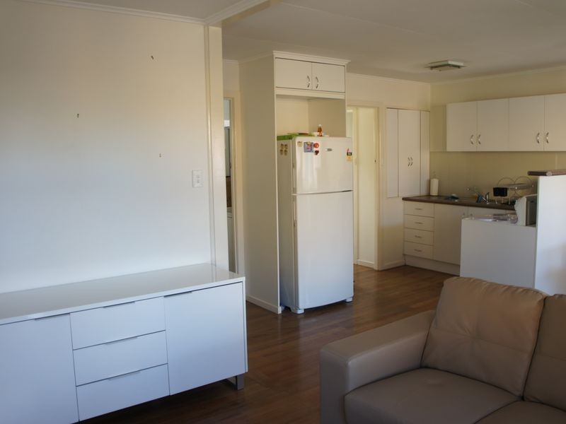 2/15 Leyte Avenue, Palm Beach QLD 4221