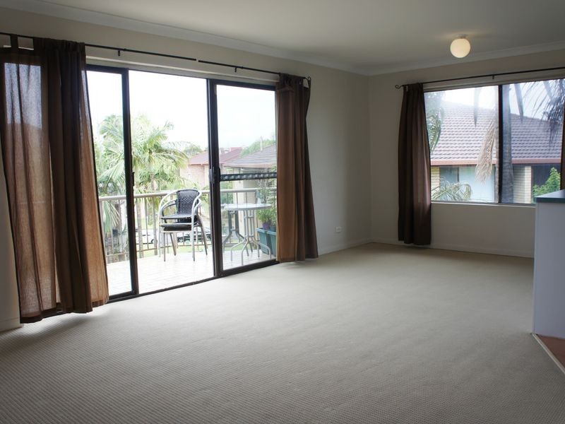 8/9 Nalla Court, Palm Beach QLD 4221
