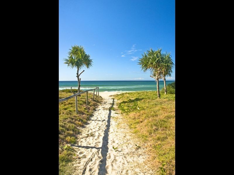 401/1483 Gold Coast Highway, Palm Beach QLD 4221