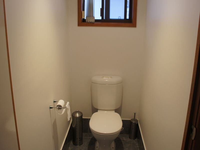 11 Dianella Court, Elanora QLD 4221