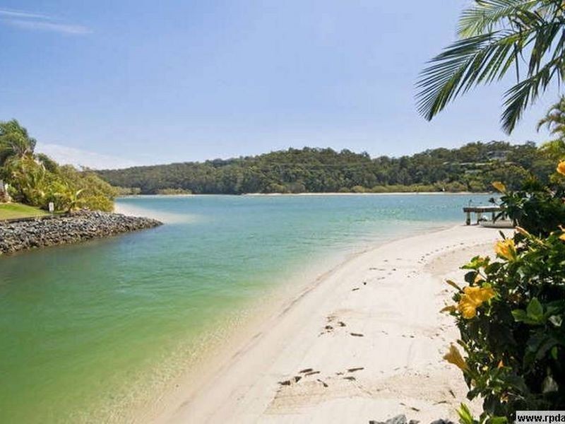45 Murlong Crescent, Palm Beach QLD 4221