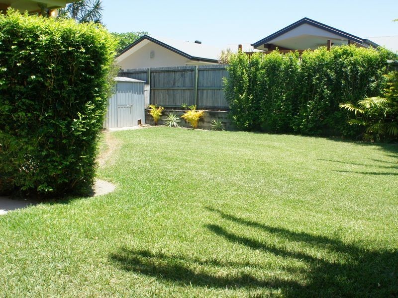 31 Mallawa Drive, Palm Beach QLD 4221