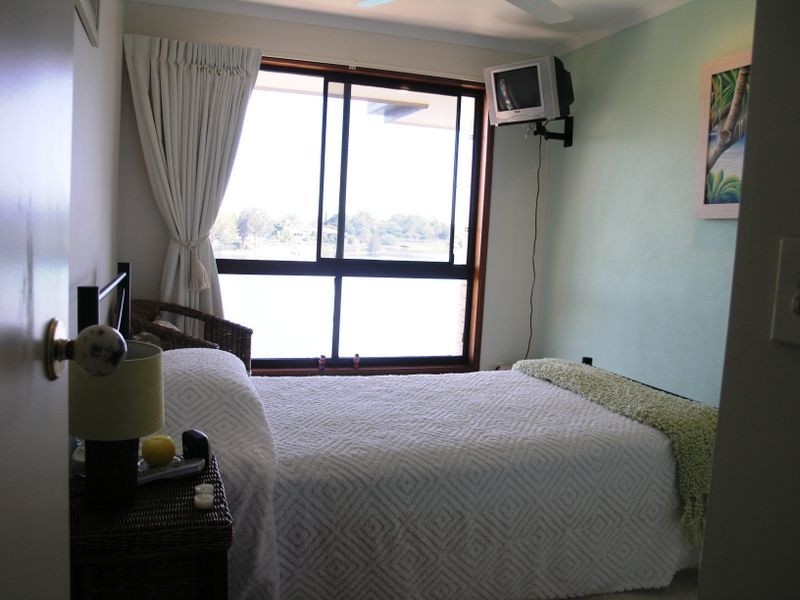 1/7 Barbet Place, Burleigh Waters QLD 4220