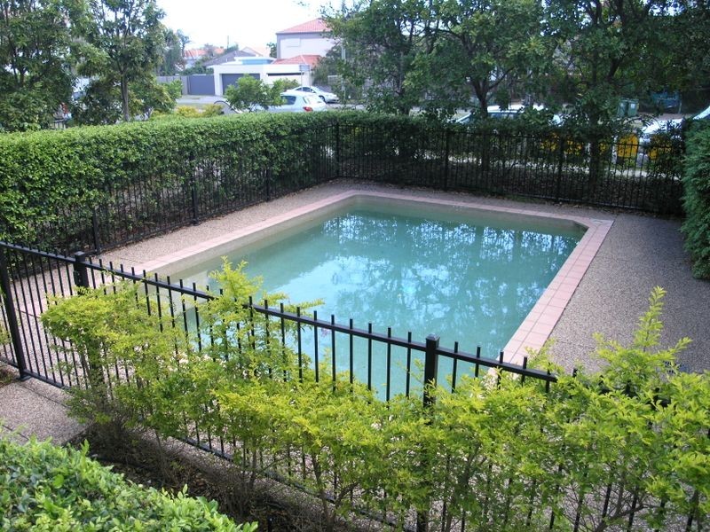 1/1266 Gold Coast Highway, Palm Beach QLD 4221