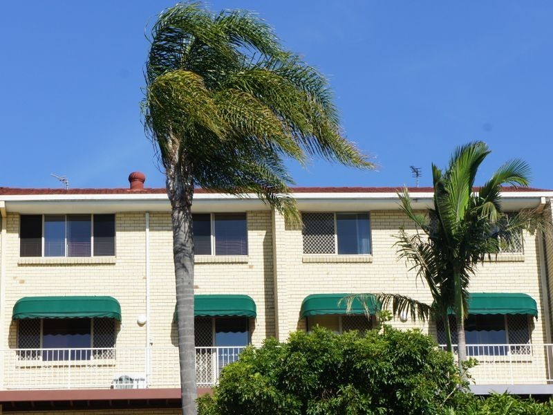 4/16 Daisy Street, Elanora QLD 4221