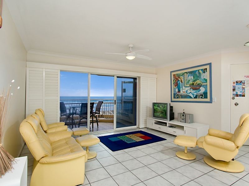 7/2 Seventeenth Ave, Palm Beach QLD 4221