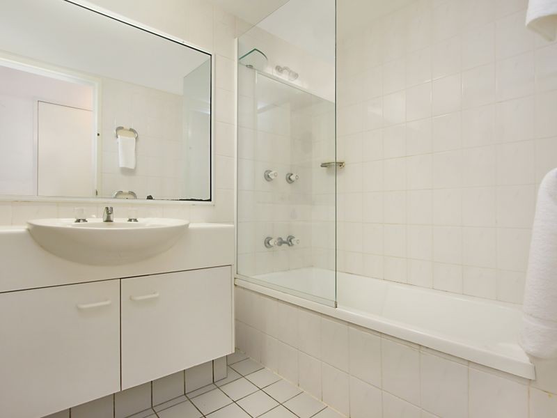 7/2 Seventeenth Ave, Palm Beach QLD 4221