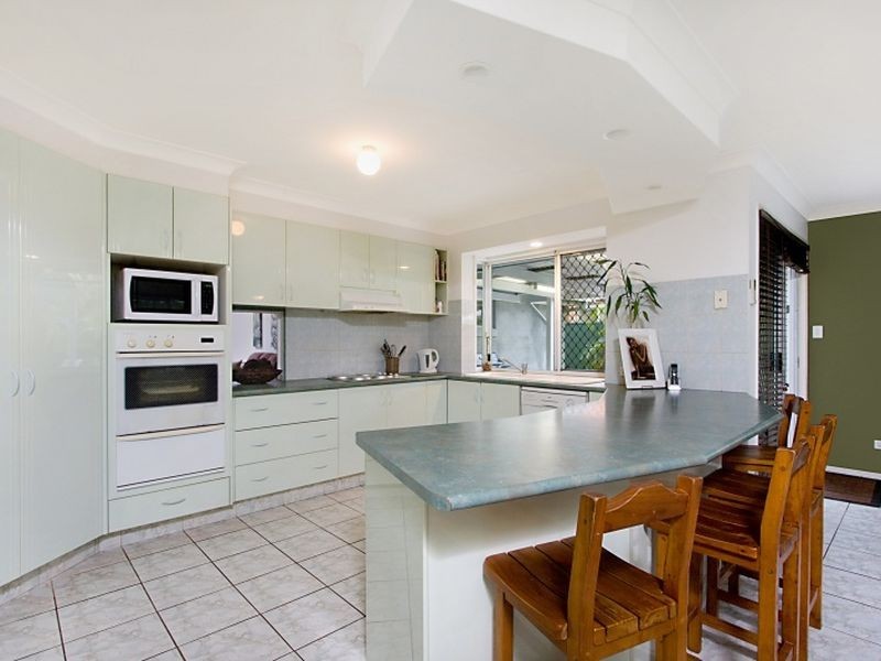 135 Bienvenue Drive, Currumbin Waters QLD 4223