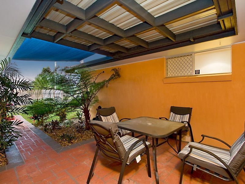 12 Allawah Avenue, Palm Beach QLD 4221