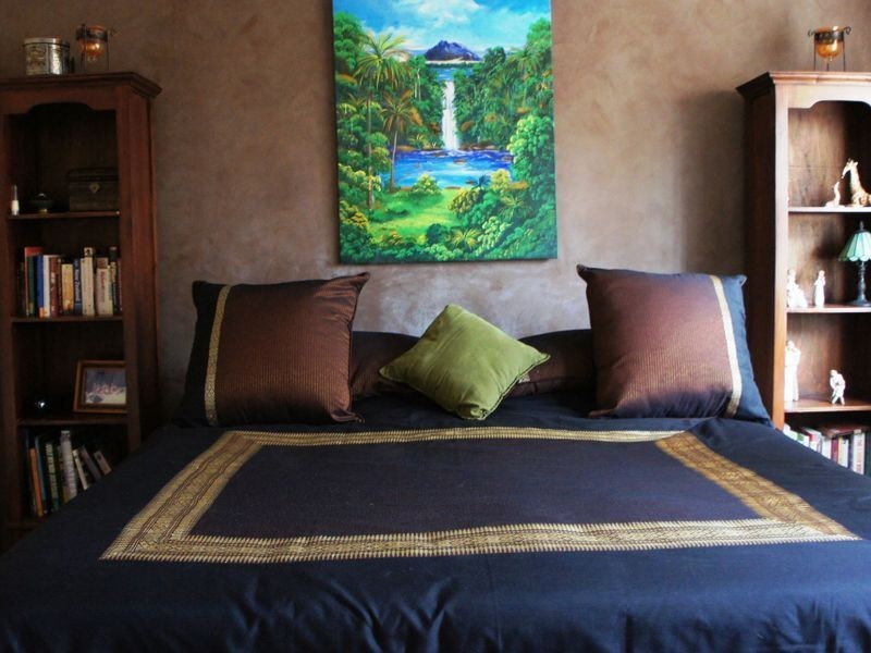 8 Burdock Street, Elanora QLD 4221