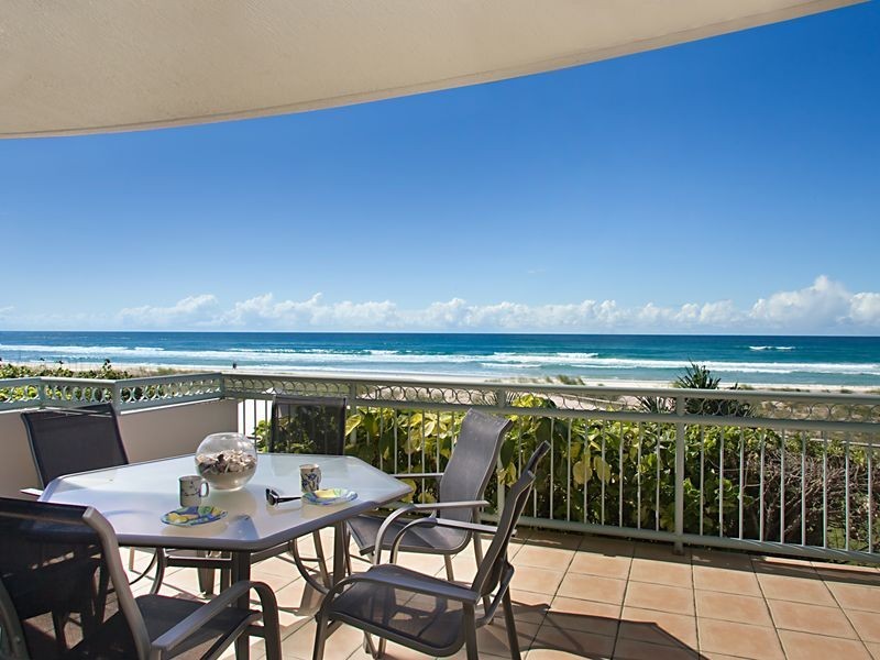 4/261 Golden Four Drive, Bilinga QLD 4225