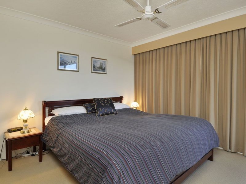 4A/969 Gold Coast Highway, Palm Beach QLD 4221