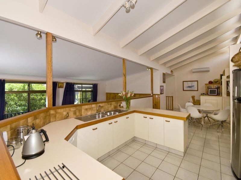 6 Dulcie Drive, Burleigh Heads QLD 4220