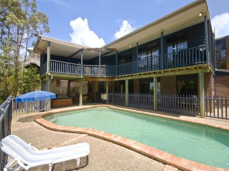 6 Dulcie Drive, Burleigh Heads QLD 4220