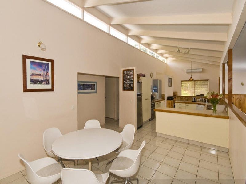 6 Dulcie Drive, Burleigh Heads QLD 4220