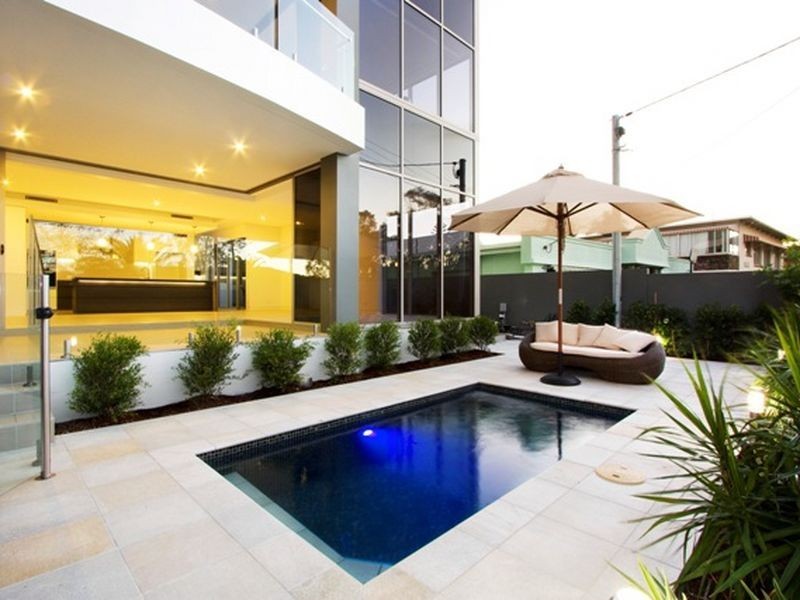 1/8 Murlong Crescent, Palm Beach QLD 4221