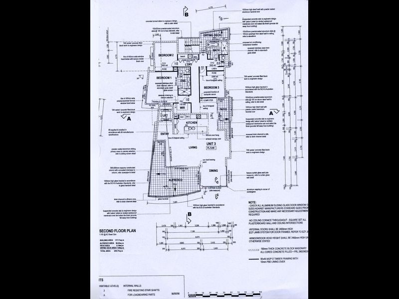 3/8 Murlong Crescent, Palm Beach QLD 4221