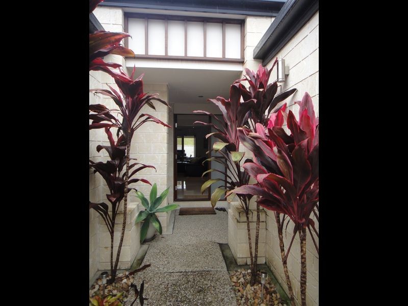 13 Rustyplum Court, Reedy Creek QLD 4227