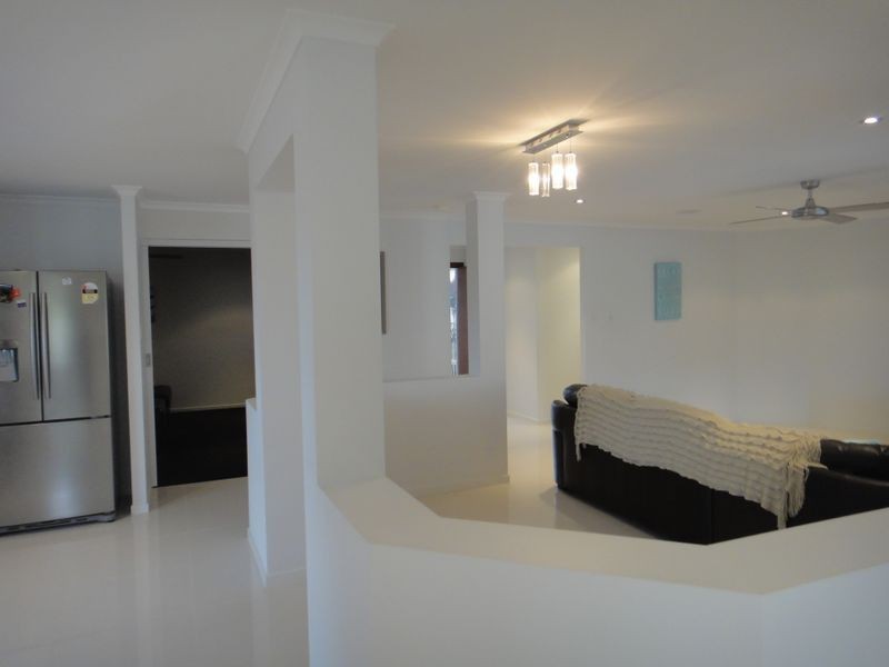 13 Rustyplum Court, Reedy Creek QLD 4227