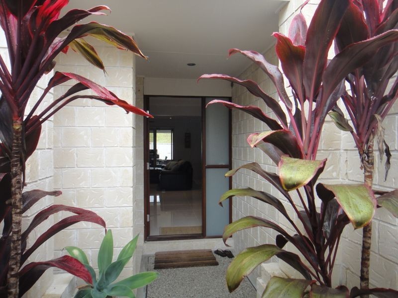 13 Rustyplum Court, Reedy Creek QLD 4227