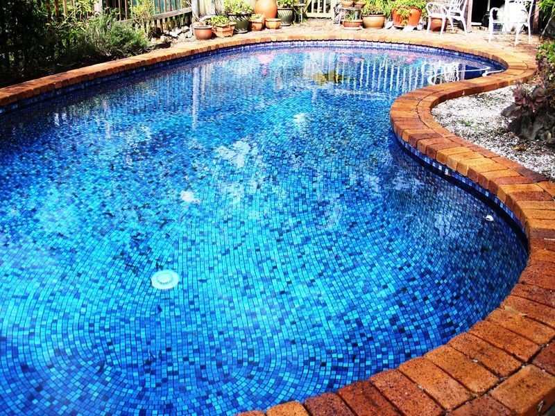 94 Simpsons Rd, Currumbin Waters QLD 4223