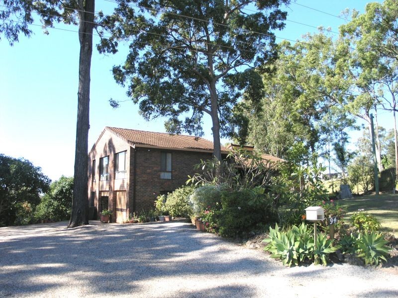 94 Simpsons Rd, Currumbin Waters QLD 4223