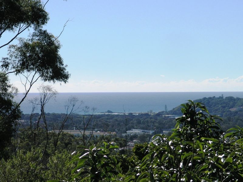 94 Simpsons Rd, Currumbin Waters QLD 4223