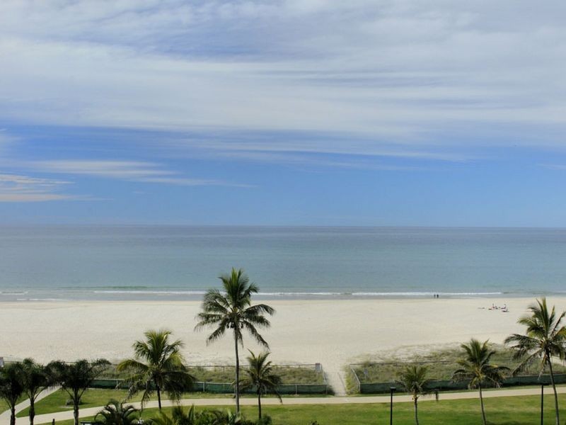 6B/973 Gold Coast Highway, Palm Beach QLD 4221