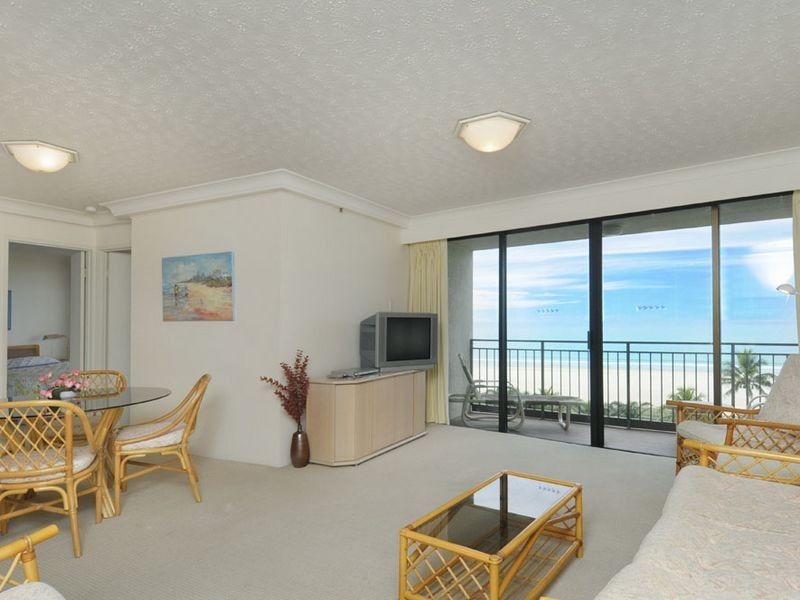 6B/973 Gold Coast Highway, Palm Beach QLD 4221