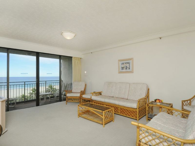 6B/973 Gold Coast Highway, Palm Beach QLD 4221