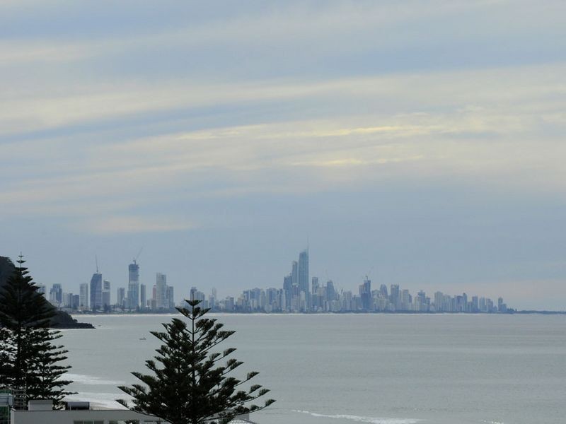 6B/973 Gold Coast Highway, Palm Beach QLD 4221