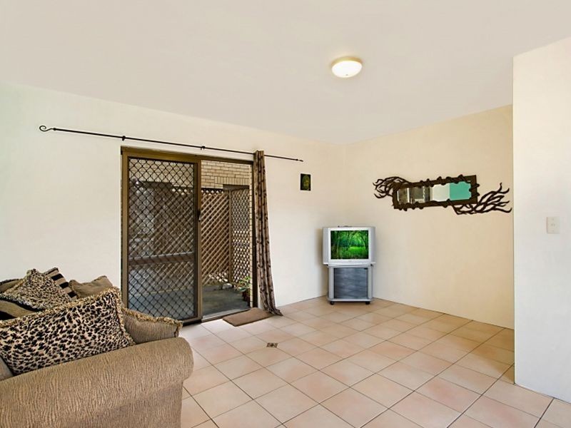 4/14 Brooke Avenue, Palm Beach QLD 4221