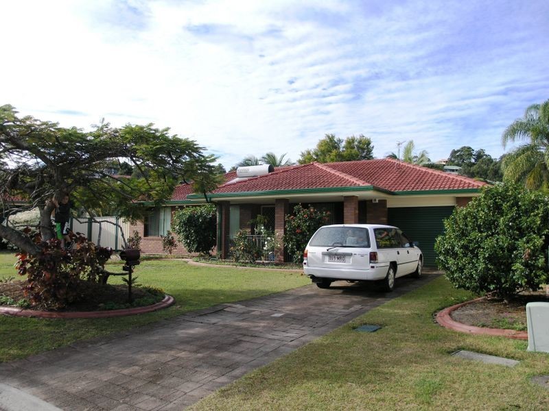 2 Seabrook Street, Elanora QLD 4221