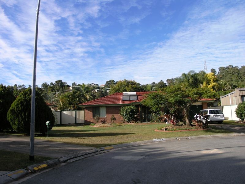 2 Seabrook Street, Elanora QLD 4221