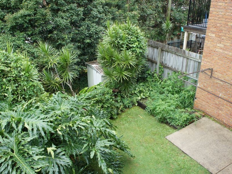 1/12 Daisy Street, Elanora QLD 4221