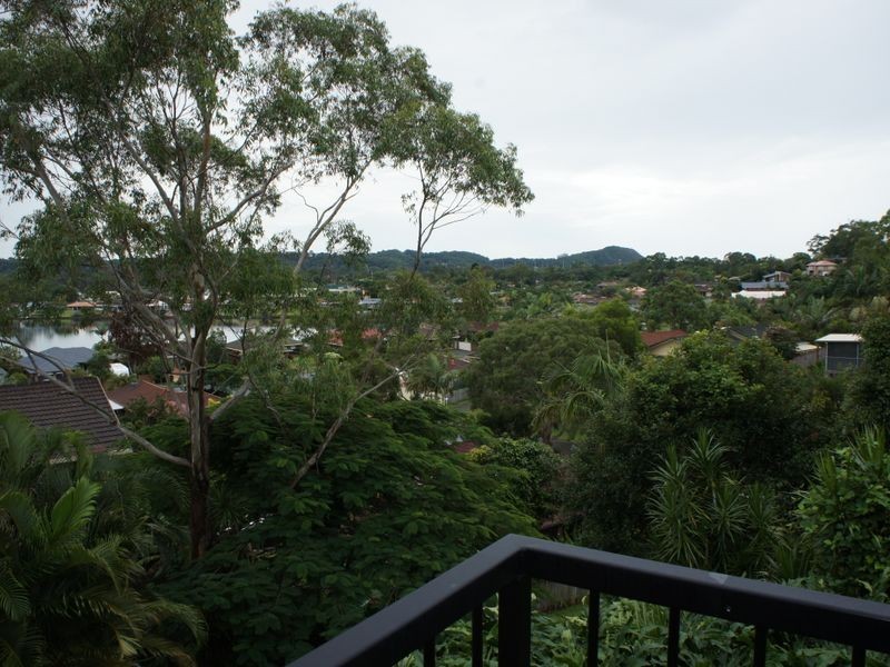 1/12 Daisy Street, Elanora QLD 4221