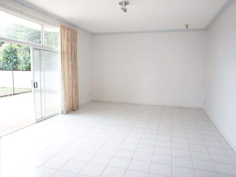 33 Evergreen drive, Elanora QLD 4221