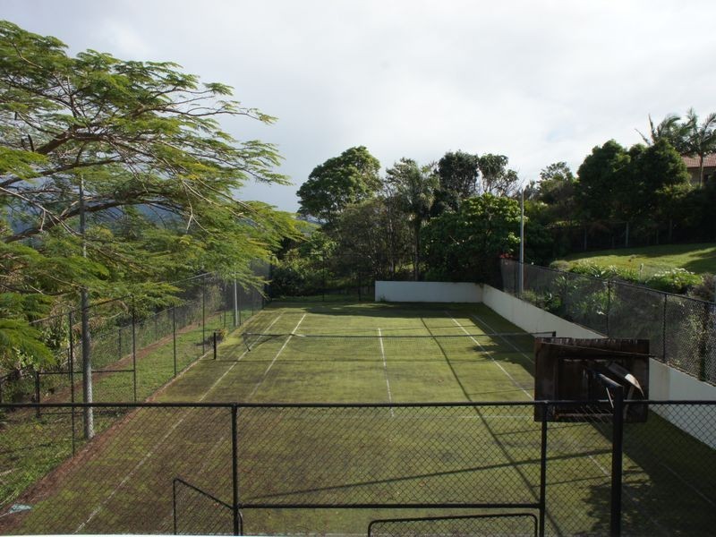 33 Evergreen drive, Elanora QLD 4221